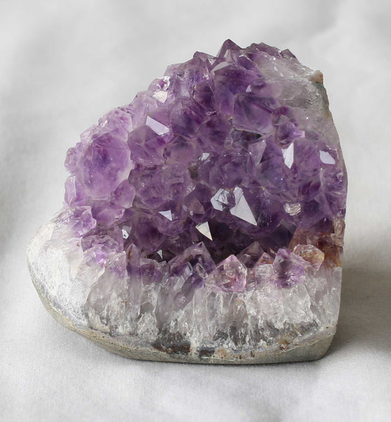 アメジスト　Amethyst from South Korea Amazon.com: Amethyst Cluster Quartz Crystal Rock Raw Stone