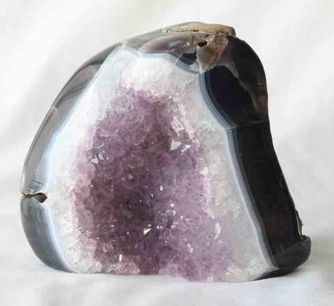 Amethyst Agate Quartz Crystal - A85
