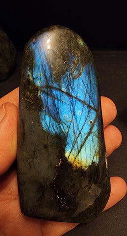 Labradorite Crystal Polished - L32