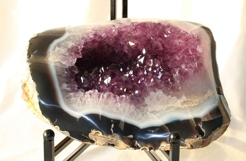 Amethyst Quartz Crystal - A122